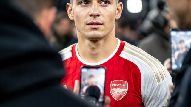 Arsenal's Unexpected Transfer Drama: The Alvarez Saga Unfolds