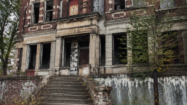 Urgent Call for Action on Abandoned State Properties