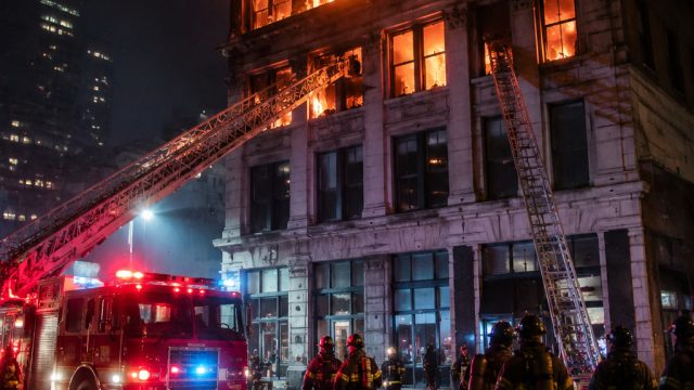 Downtown Park Building Suffered Damage in Late-Night Blaze